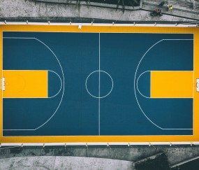 开云下载-爱德华兹爆发撕裂防线，浙江队防守哲学如何锁死骑士体系？