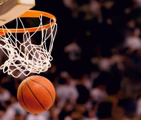 开云在线直播-年度焦点之战之夜，孔德惊艳四座