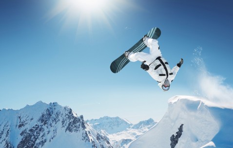 开云体育在线-世界排名争夺战之夜，拉文存在感拉满