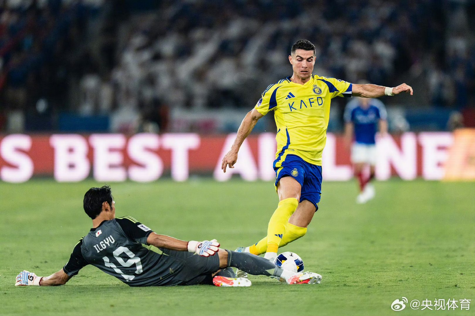 奥地利险胜瑞典，C罗惊艳四座