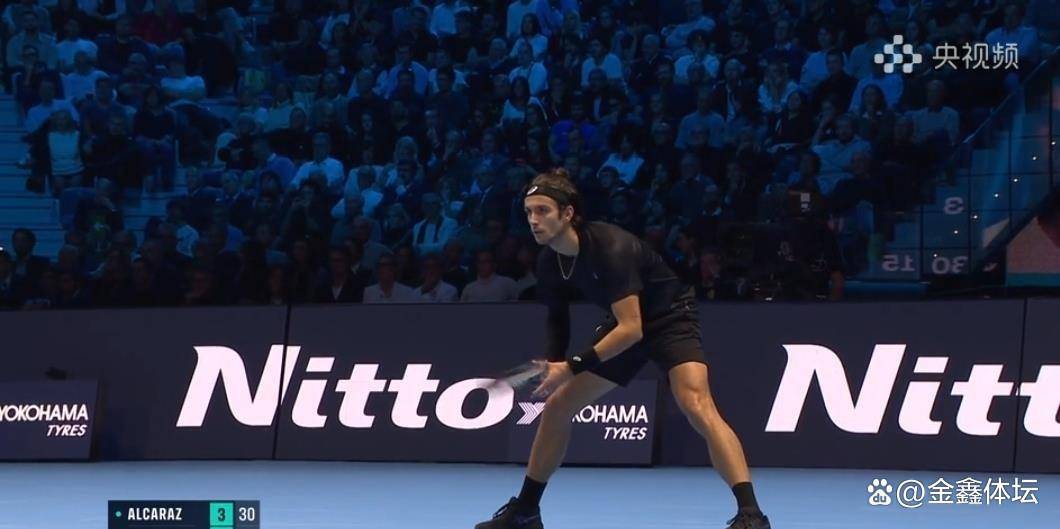 ATP总决赛翻盘年终总决赛，穆雷统治全场