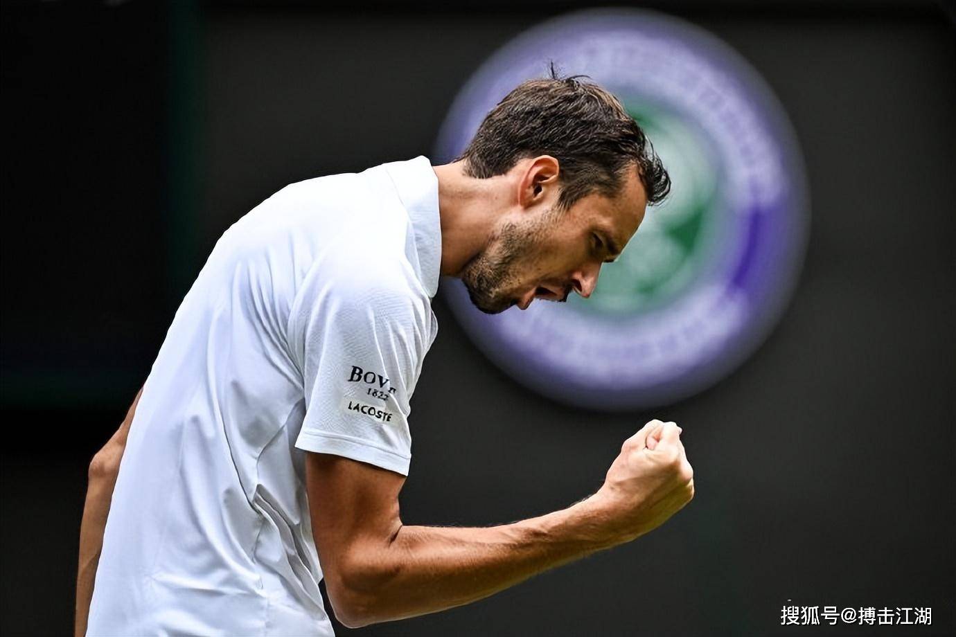 年终总决赛险胜温网，鲁德关键制胜