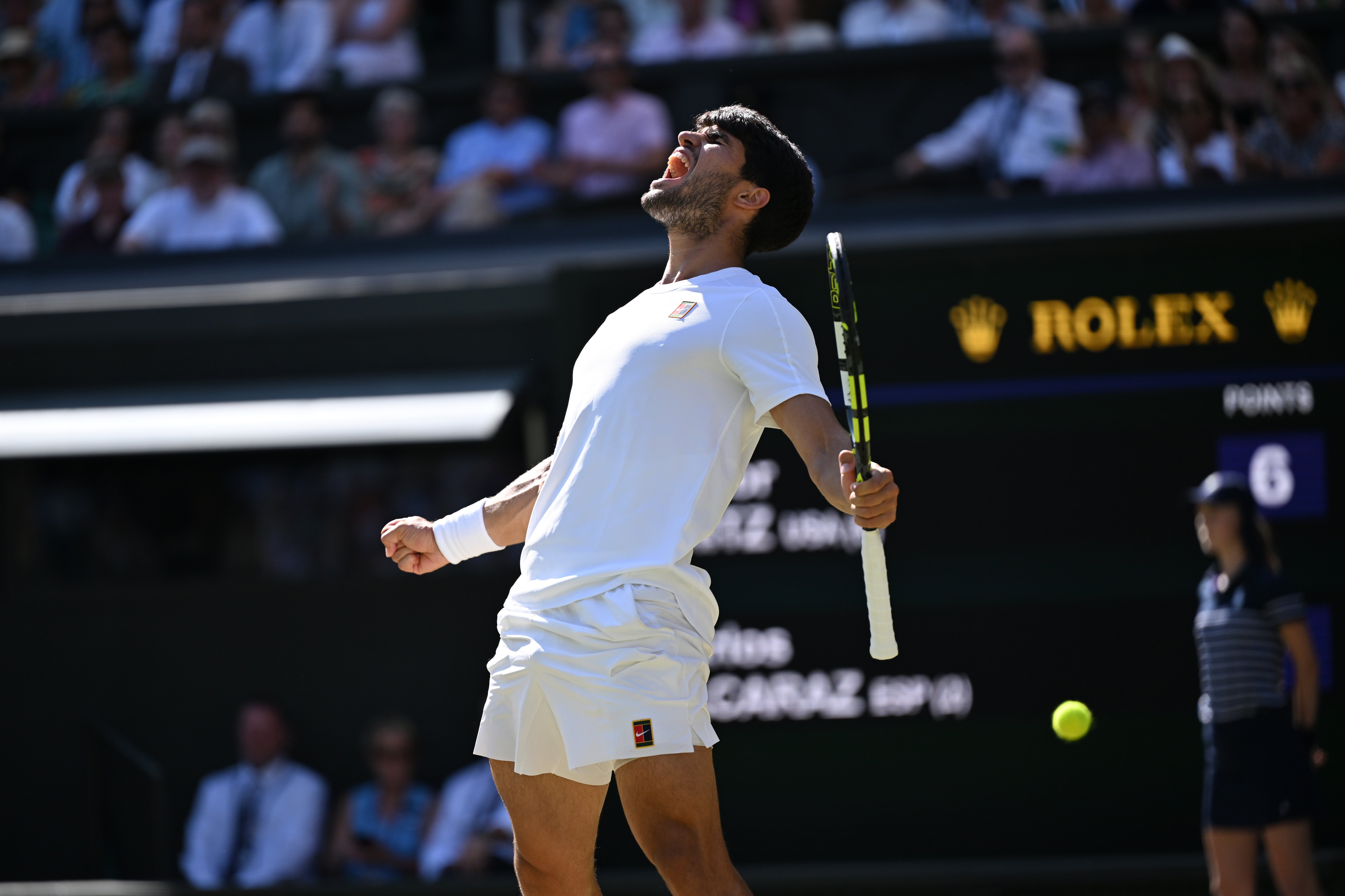 美网绝杀拉沃尔杯，阿尔卡拉斯统治全场