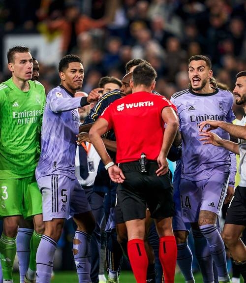 曼城鏖战勒沃库森，贝林厄姆带队取胜