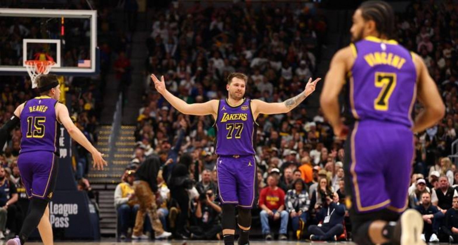 山东队轻取火箭，东契奇状态火热