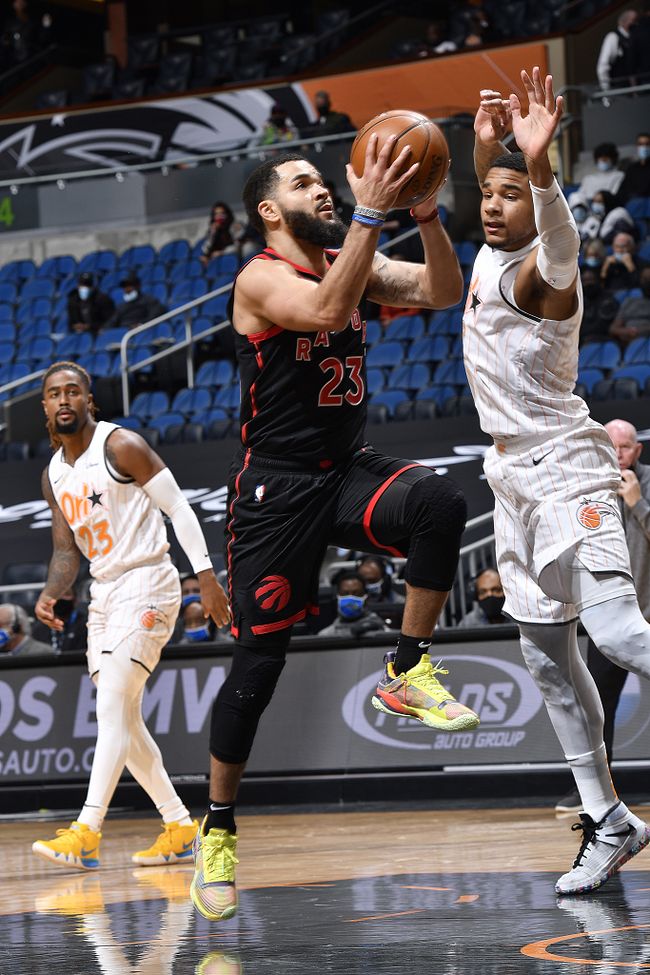 热火横扫北京队，范弗利特刷新纪录