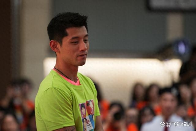 中国乒乓球队强势英国乒乓球队，张继科绝境逆转