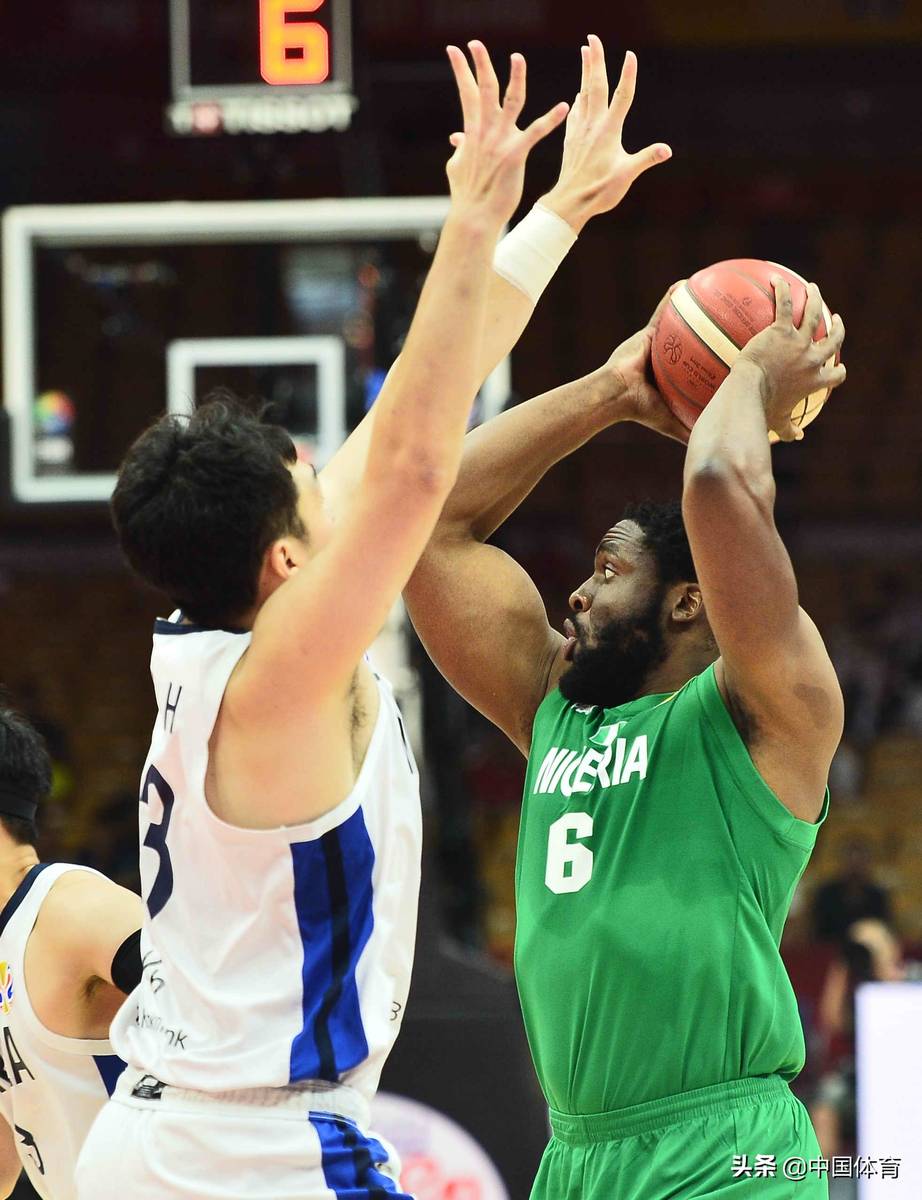 南韩男篮翻盘勇士B队,莫里斯爆发神勇 南韩男篮翻盘勇士B队,莫里斯爆发神勇